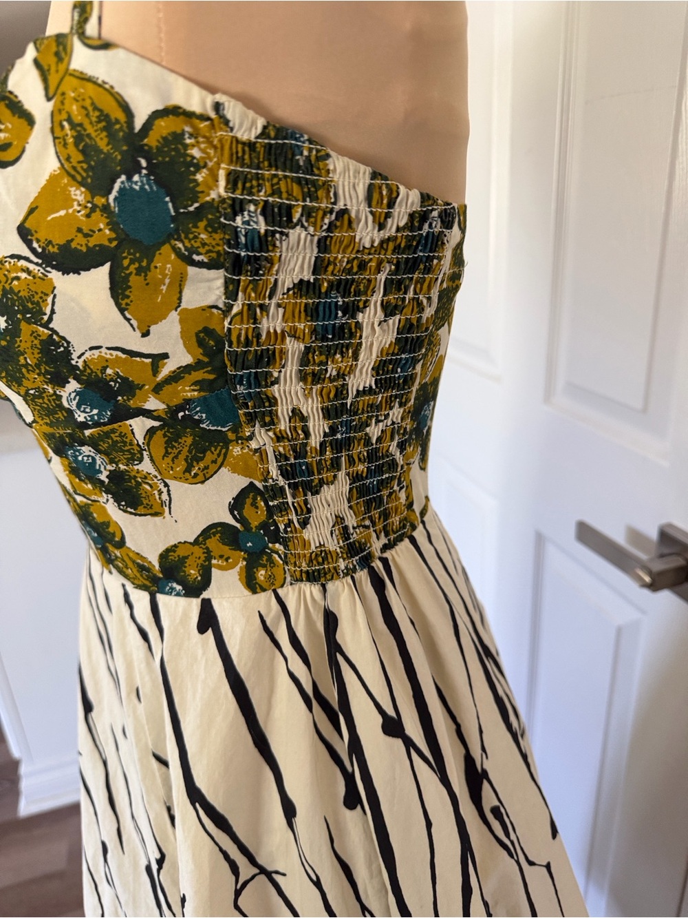 Halter Chartreuse Floral Midi Dress in White, Mustard & Green artsy style - Picture 9 of 12